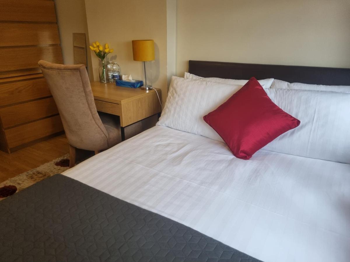 Brooks Homestay ดันดอล์ก ภายนอก รูปภาพ